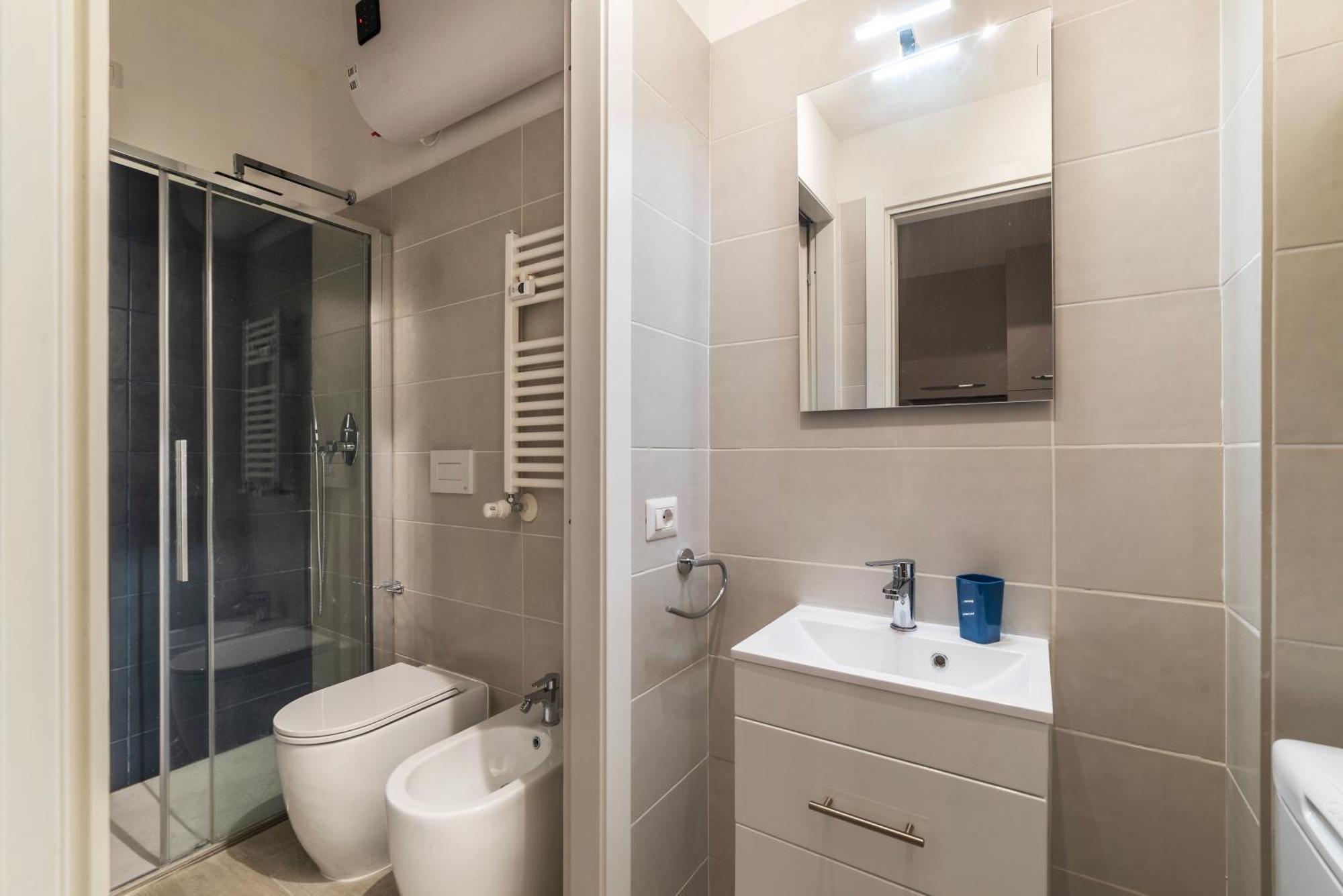 Terme Di Traiano Apartment - 10 Min Dal Colosseo Rome Bagian luar foto