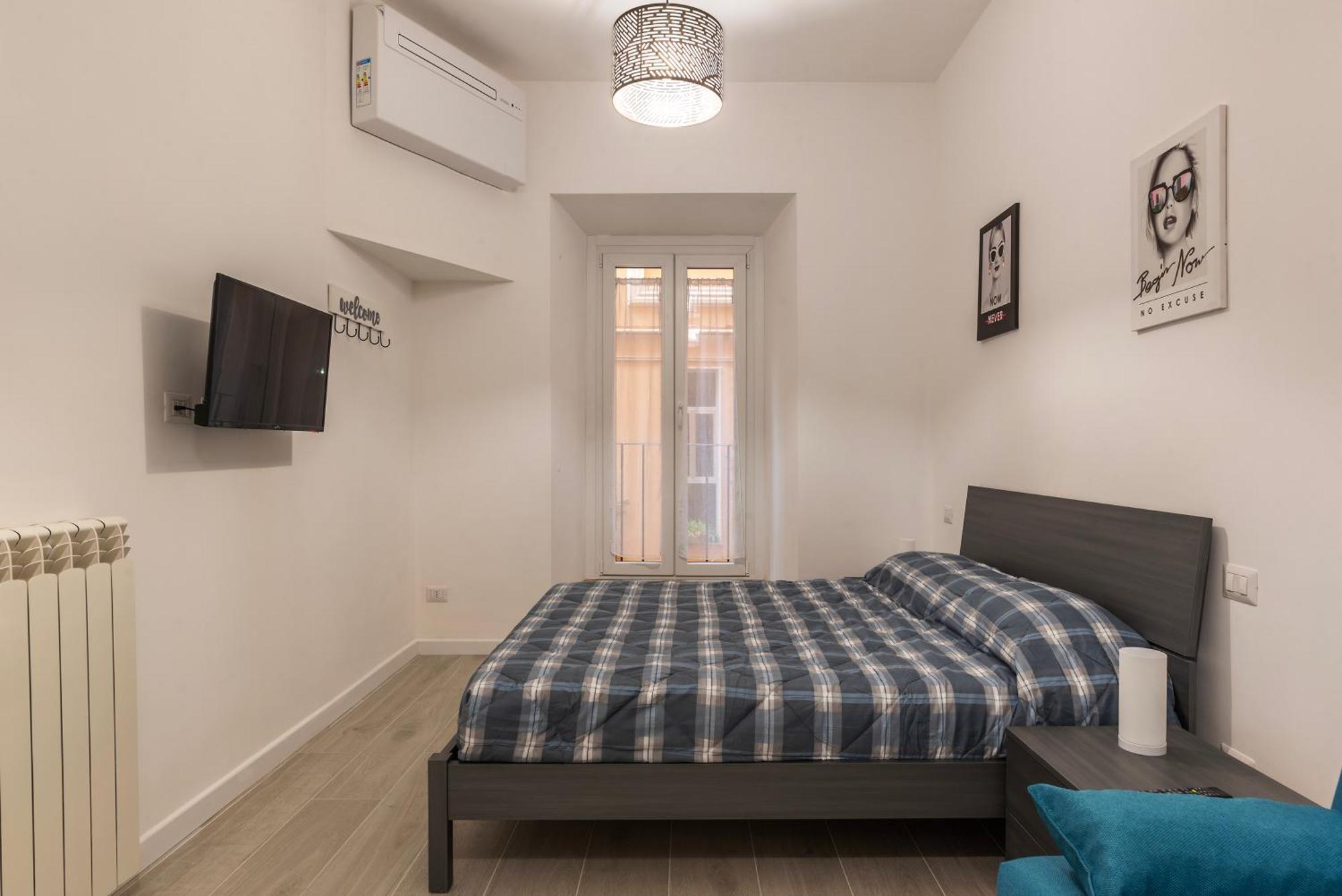 Terme Di Traiano Apartment - 10 Min Dal Colosseo Rome Bagian luar foto