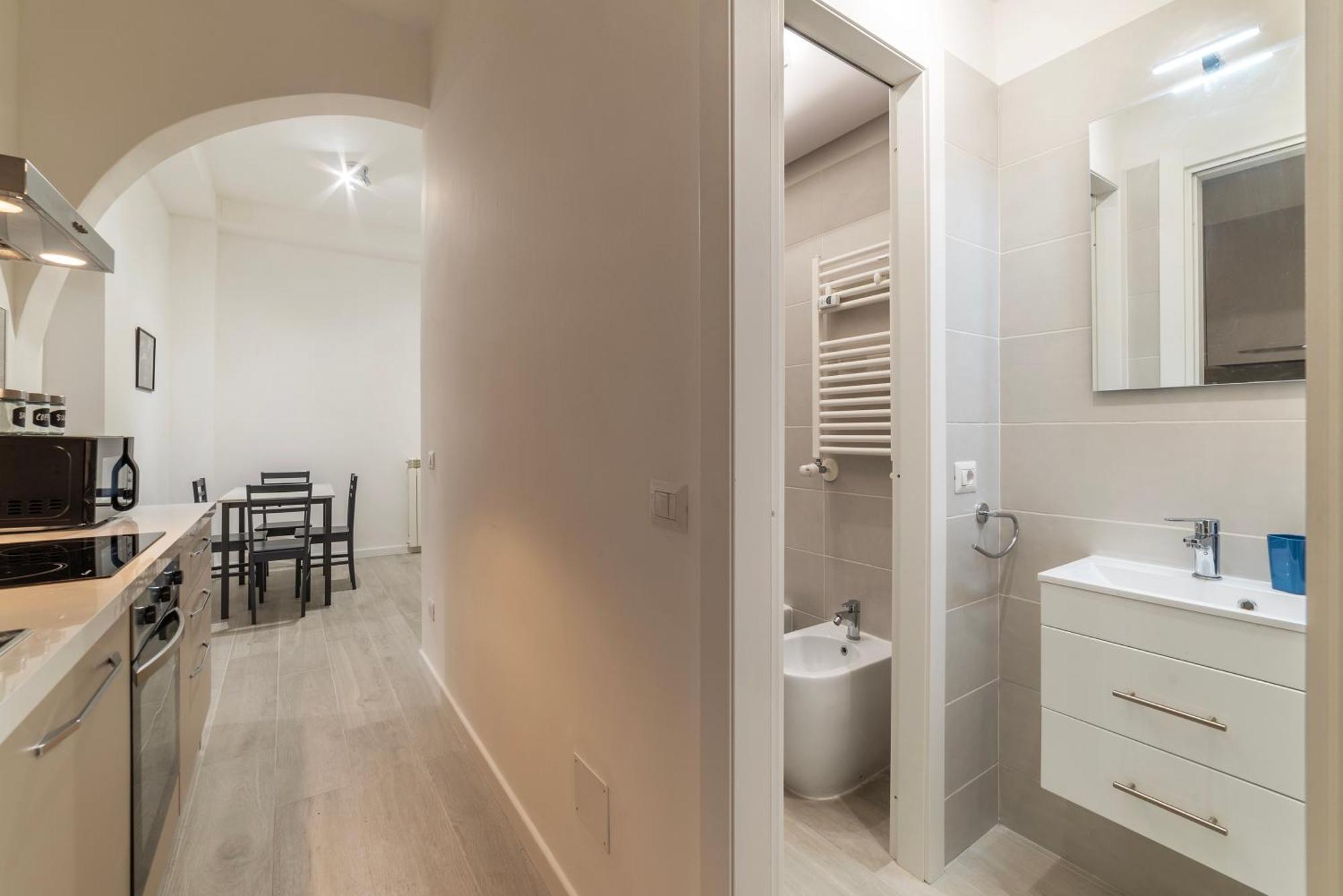 Terme Di Traiano Apartment - 10 Min Dal Colosseo Rome Bagian luar foto